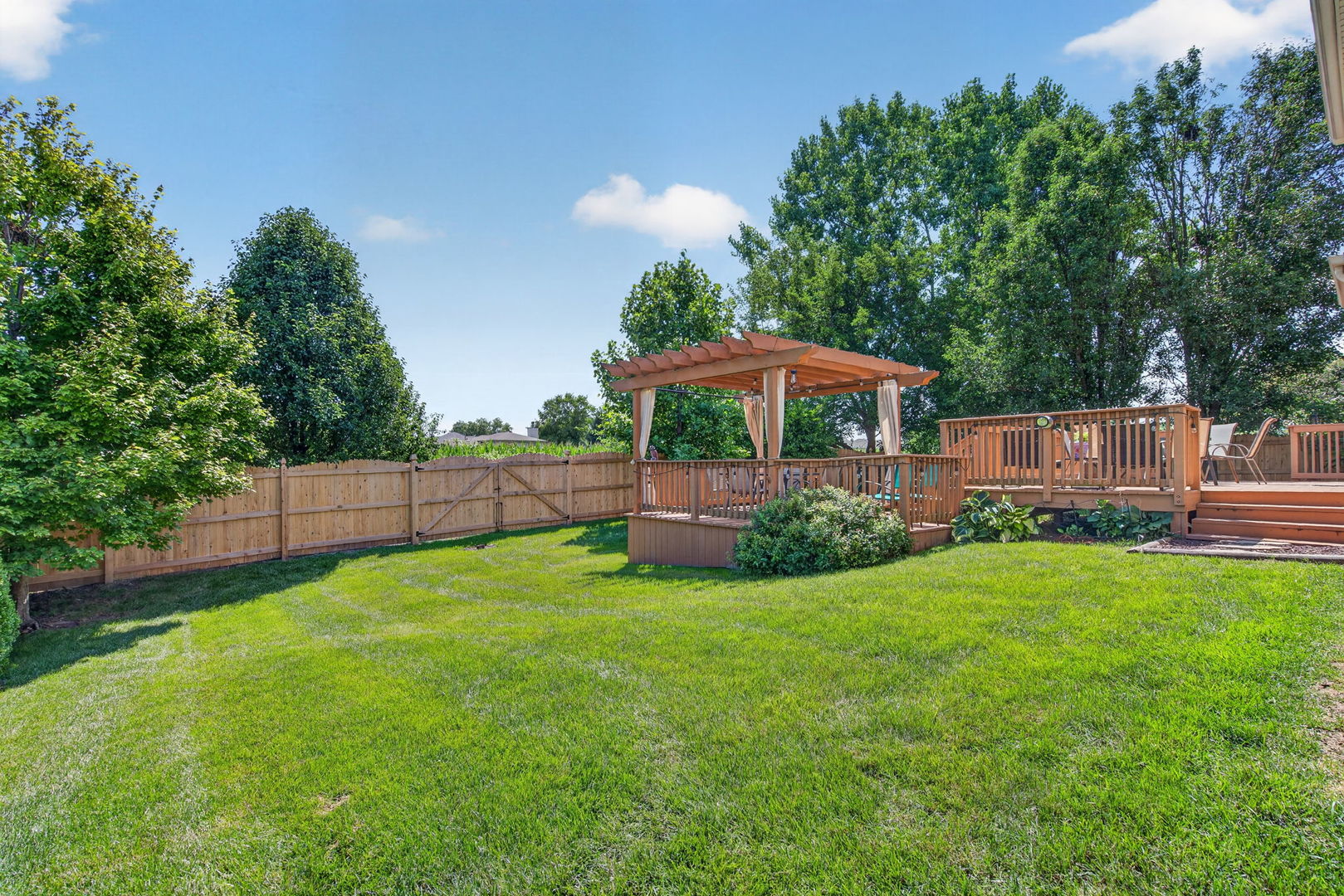 2730 Kingsway Avenue Property Photo 26