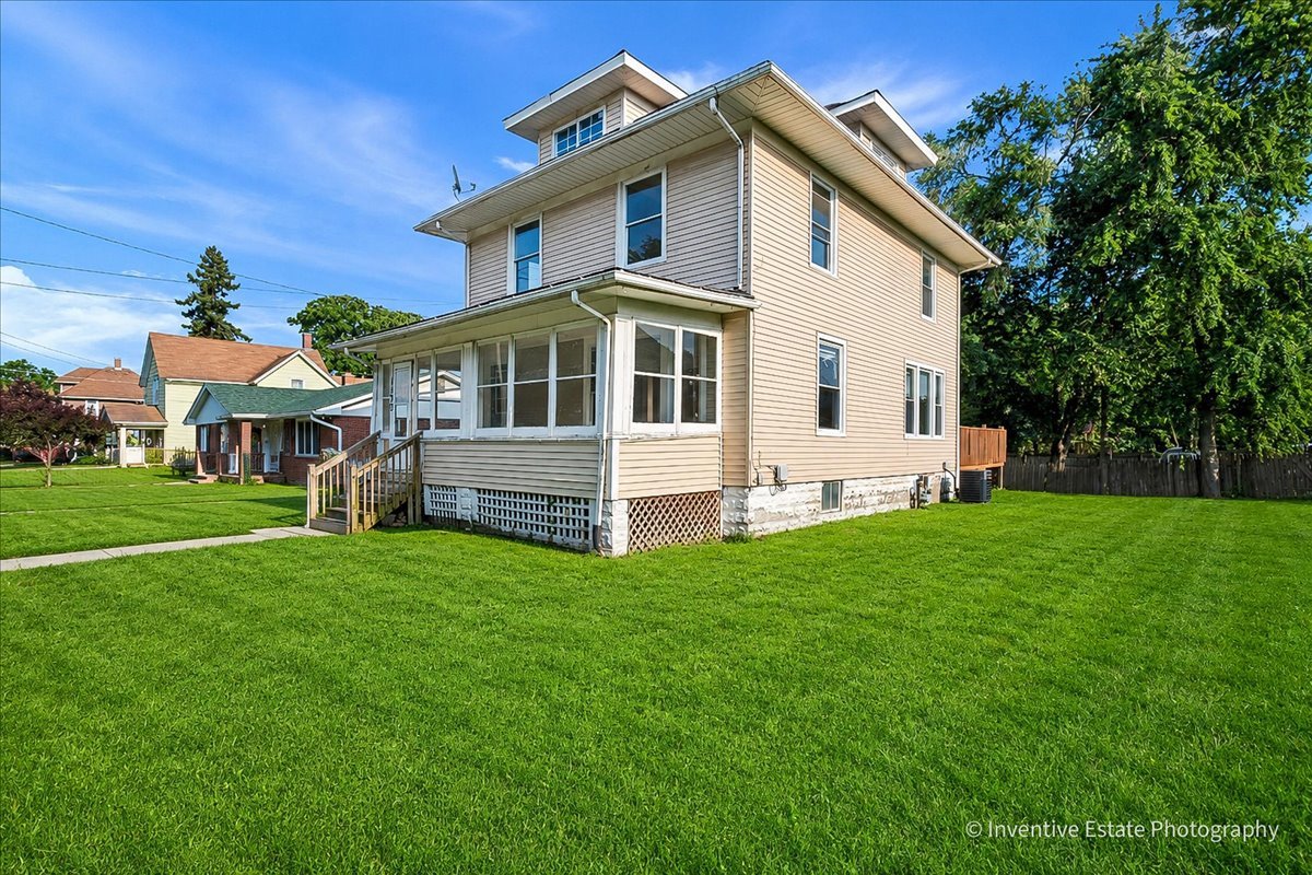 1133 Liberty Street Property Photo 4