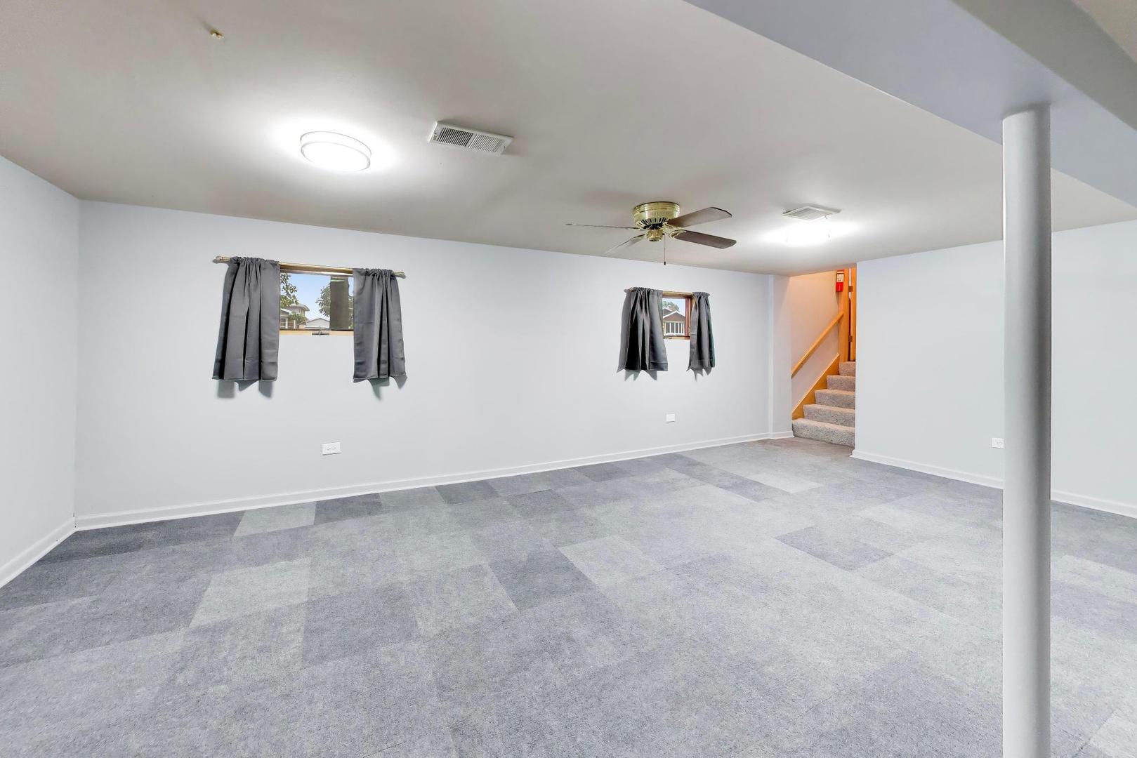 6101 W 80th Place Property Photo 32