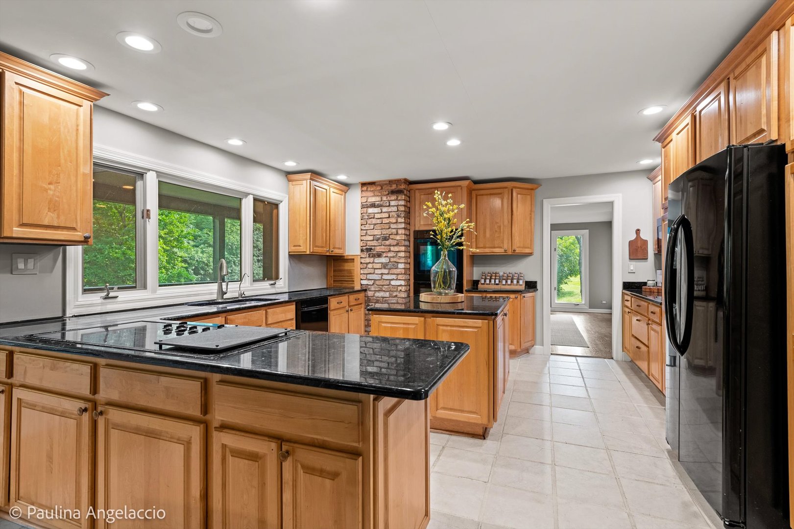 255 Indian Trail Road Property Photo 16