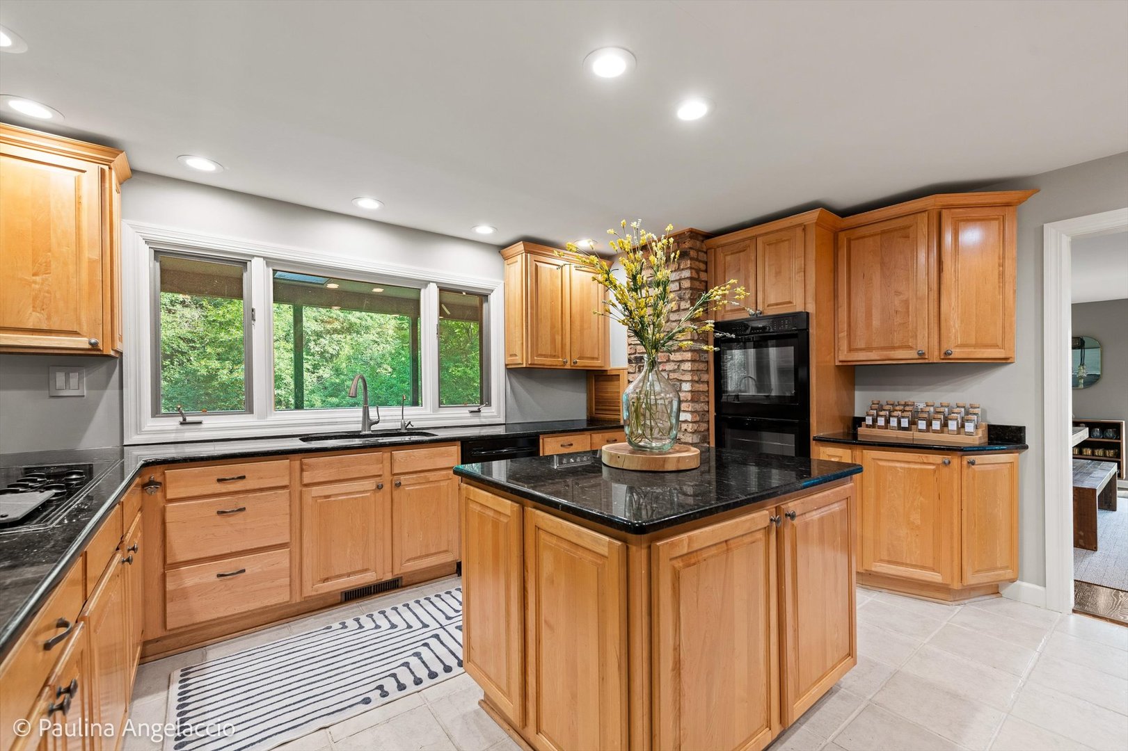 255 Indian Trail Road Property Photo 17