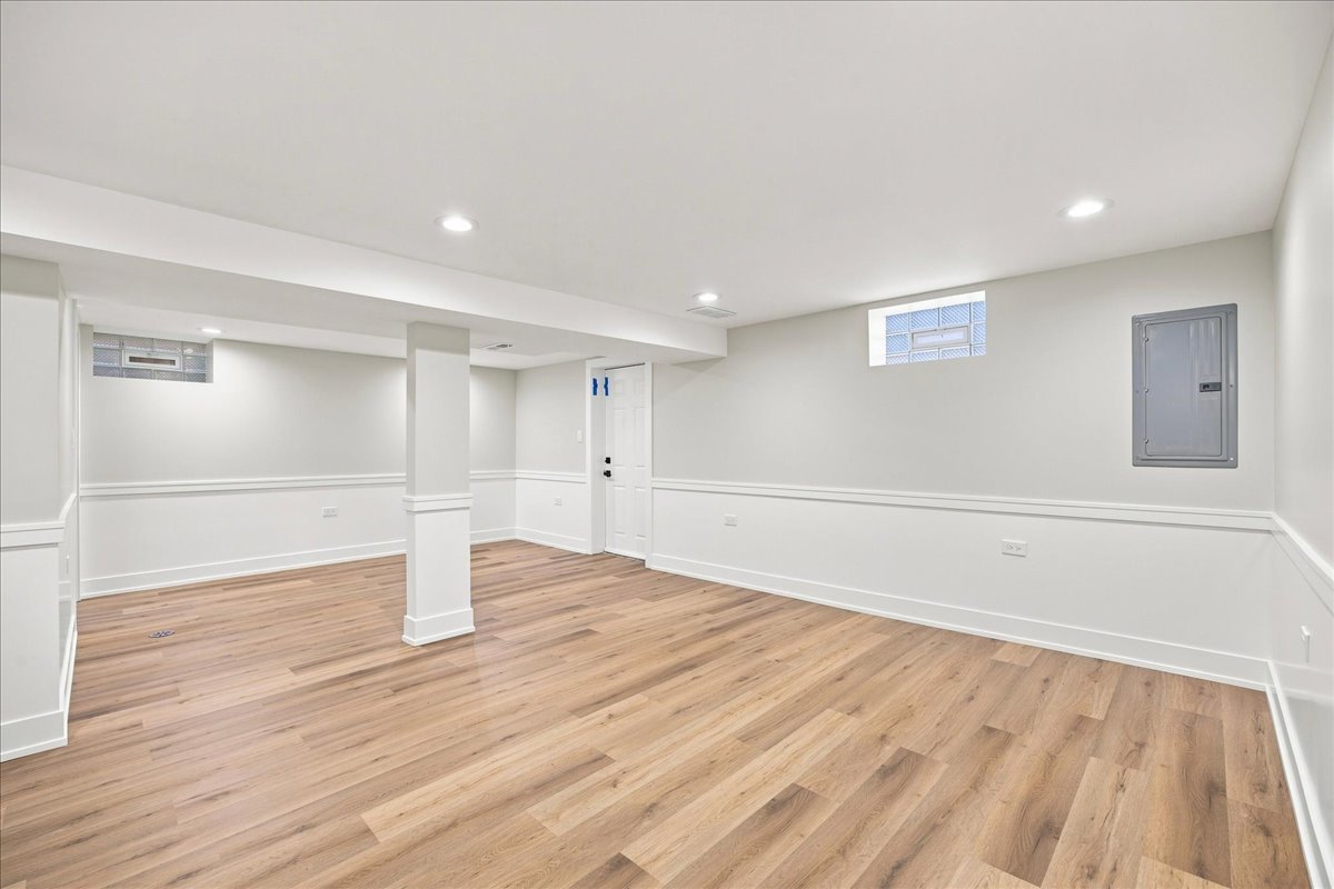 9700 S Princeton Avenue Property Photo 16