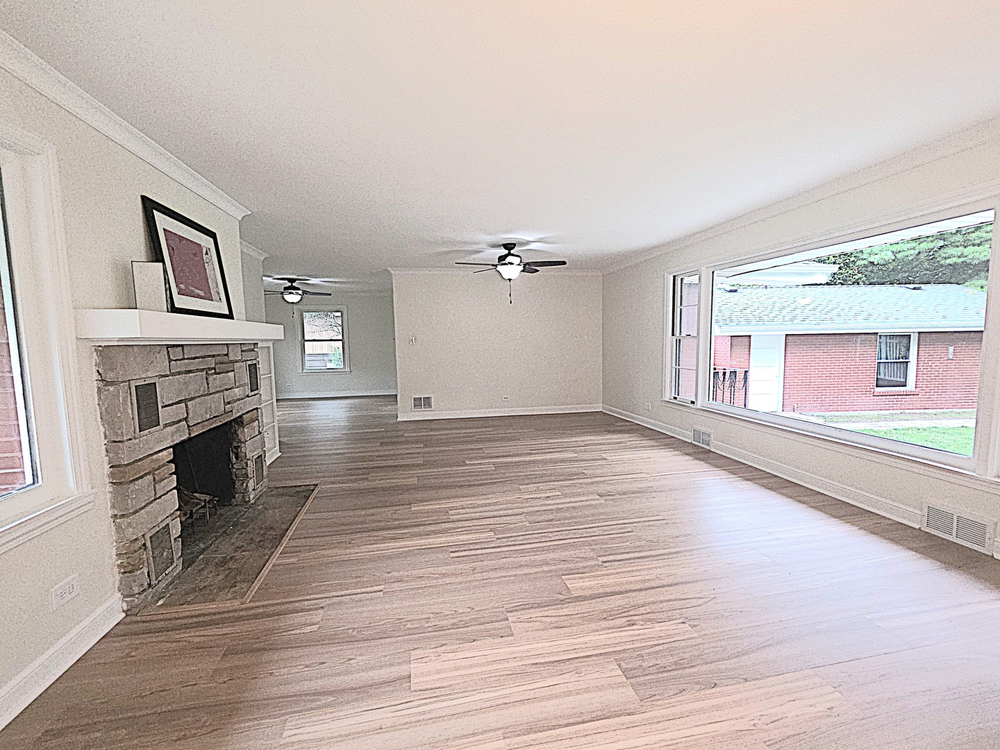 629 Dundee Avenue Property Photo 6