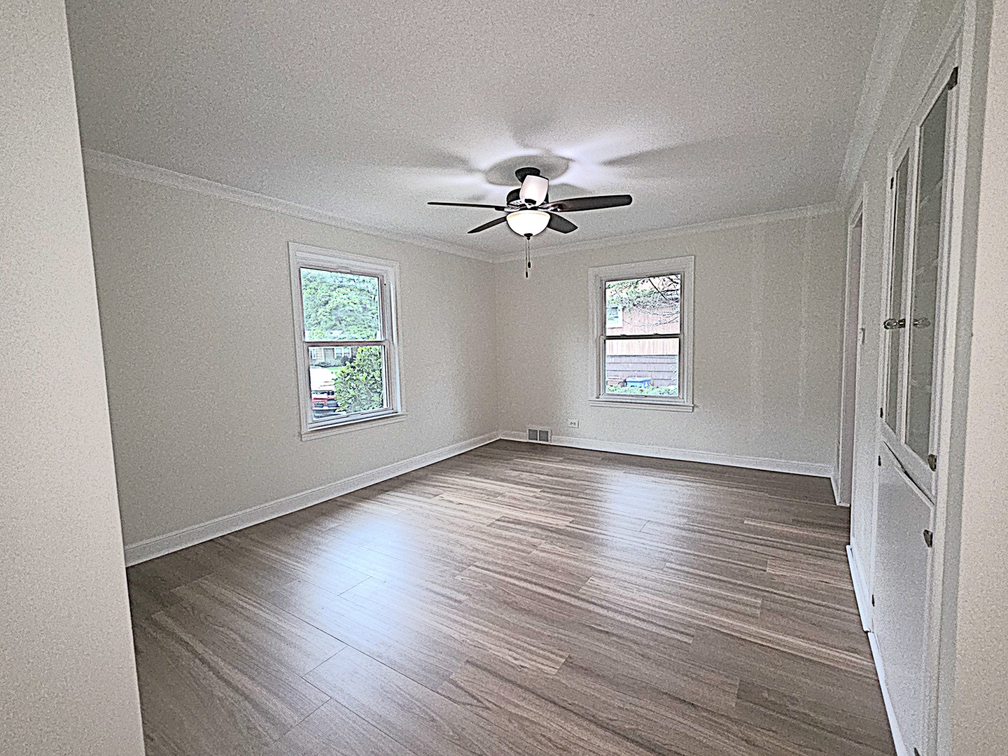 629 Dundee Avenue Property Photo 10