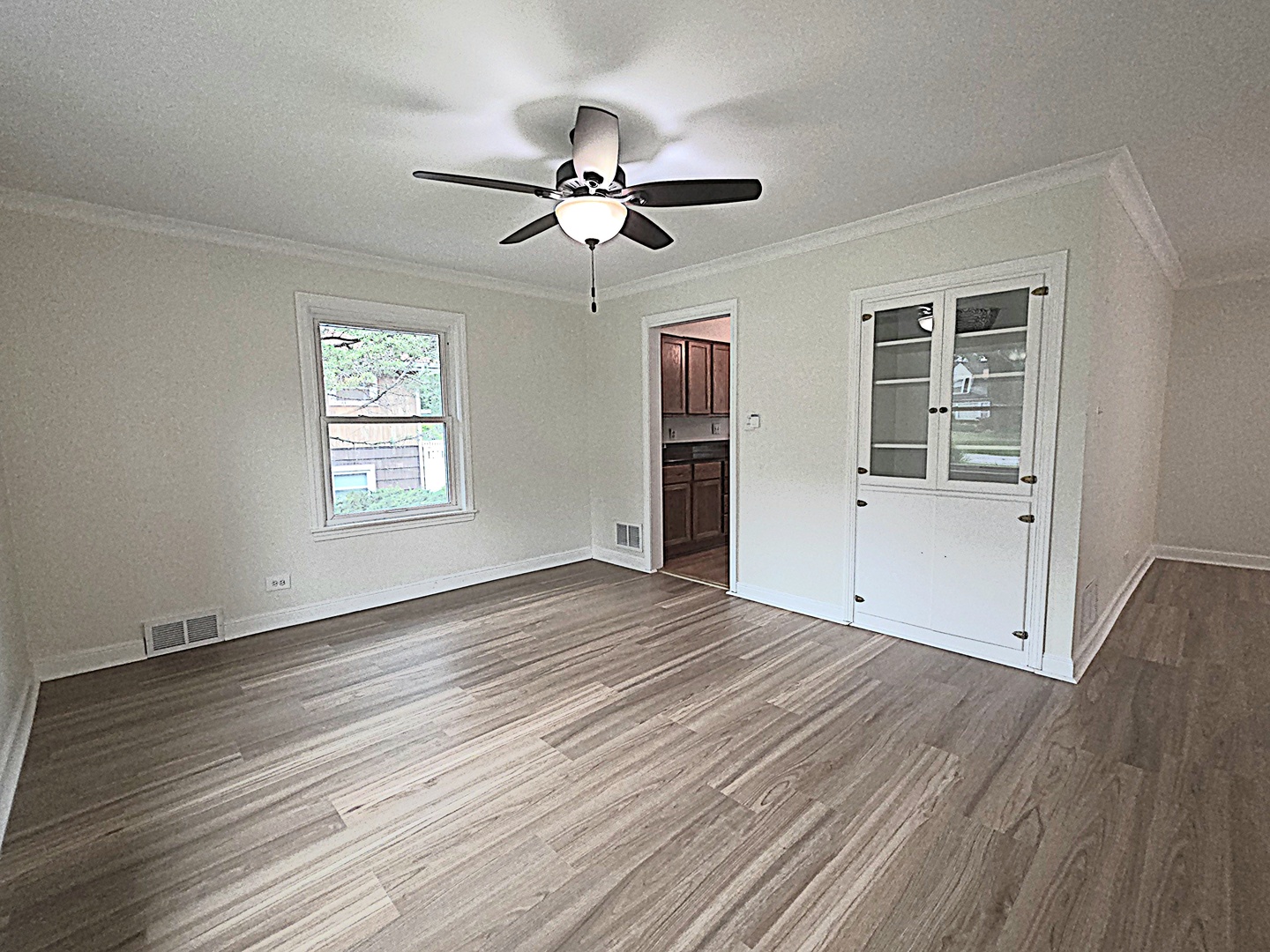 629 Dundee Avenue Property Photo 11