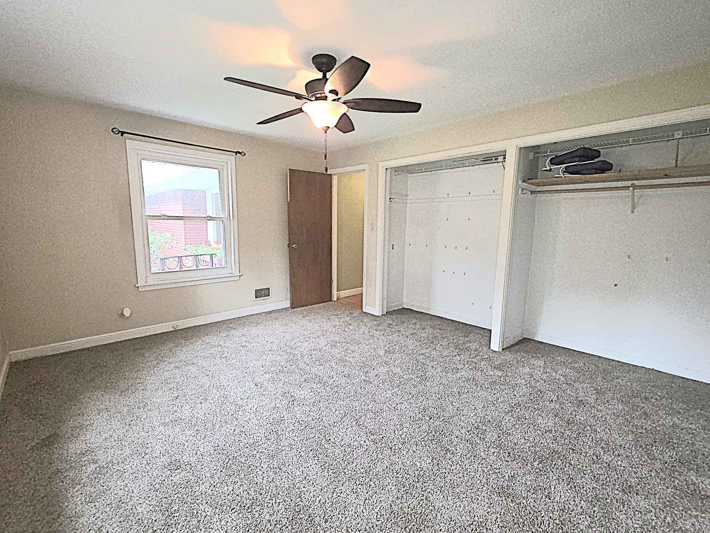 629 Dundee Avenue Property Photo 14