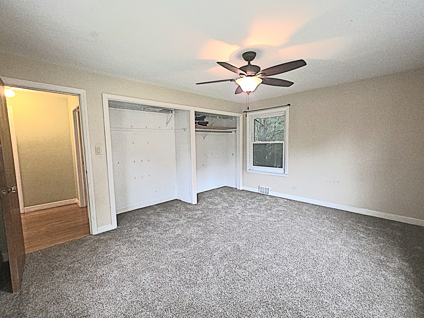 629 Dundee Avenue Property Photo 15