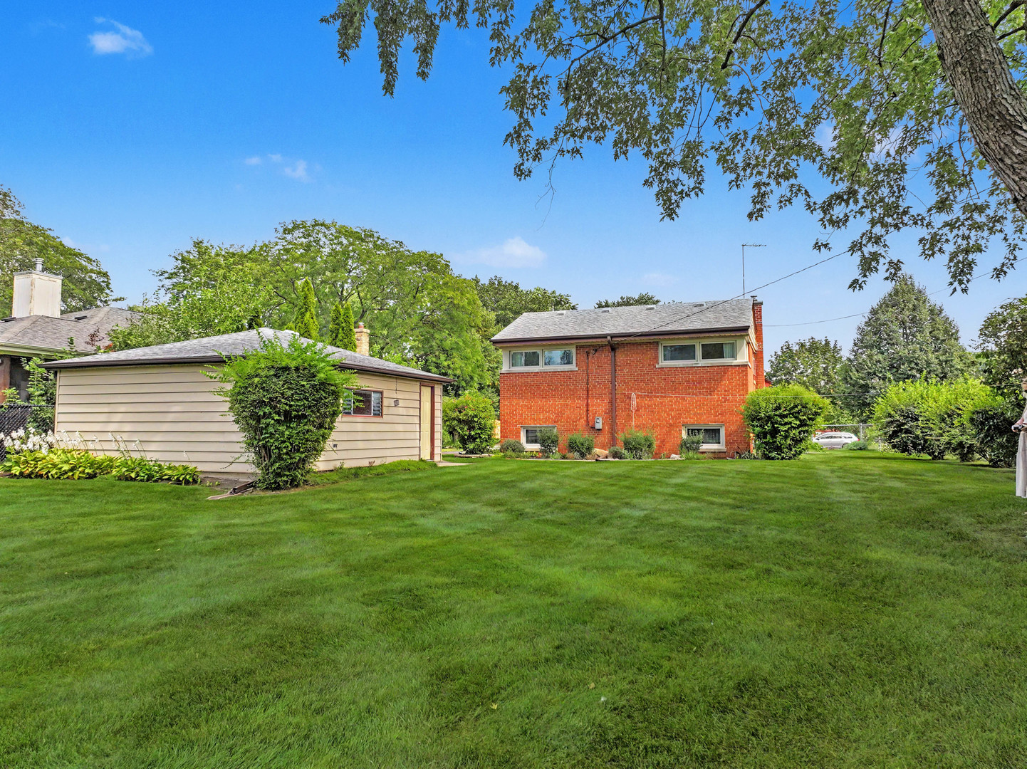 112 N Reuter Drive Property Photo 14