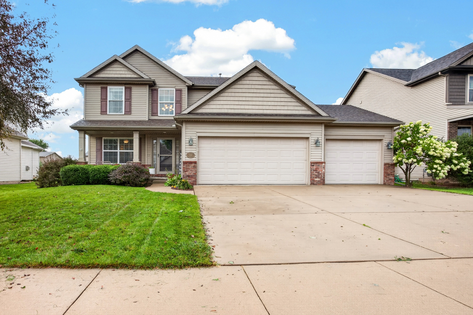 1310 Longford Lane Property Photo 1