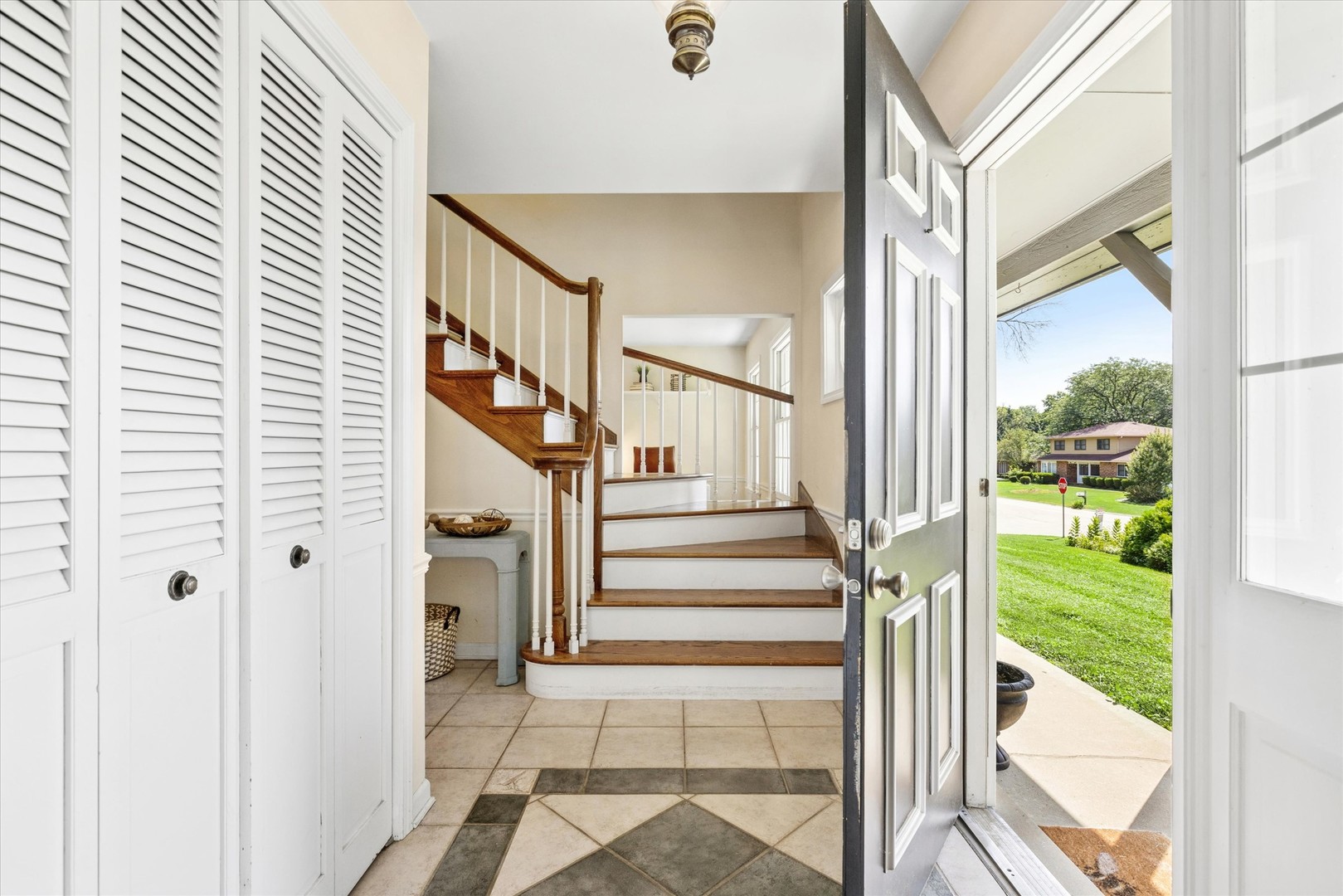 4808 Burman Drive Property Photo 3