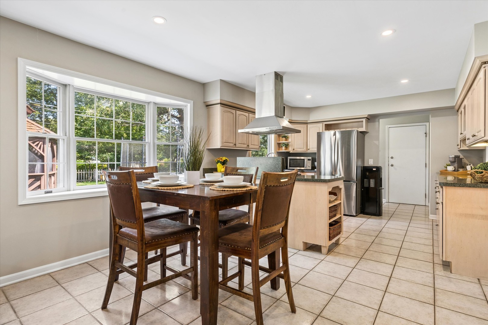 4808 Burman Drive Property Photo 12