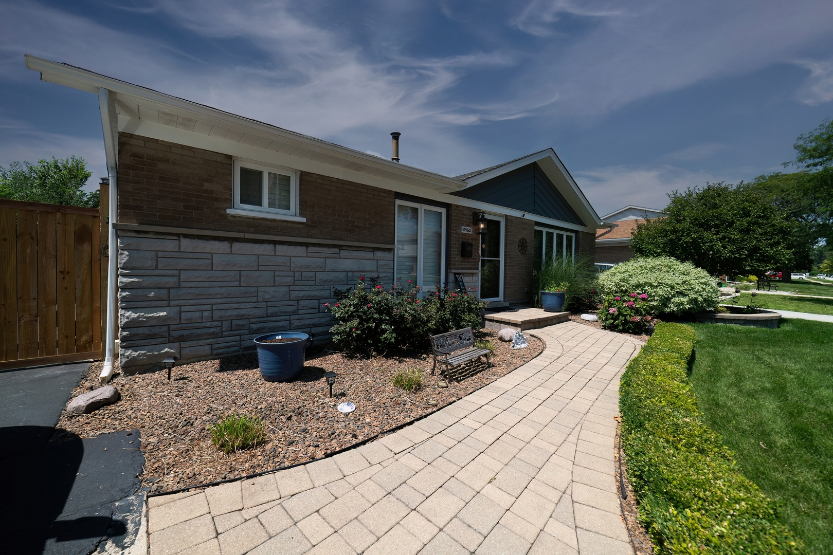 16450 67th Court Property Photo 2