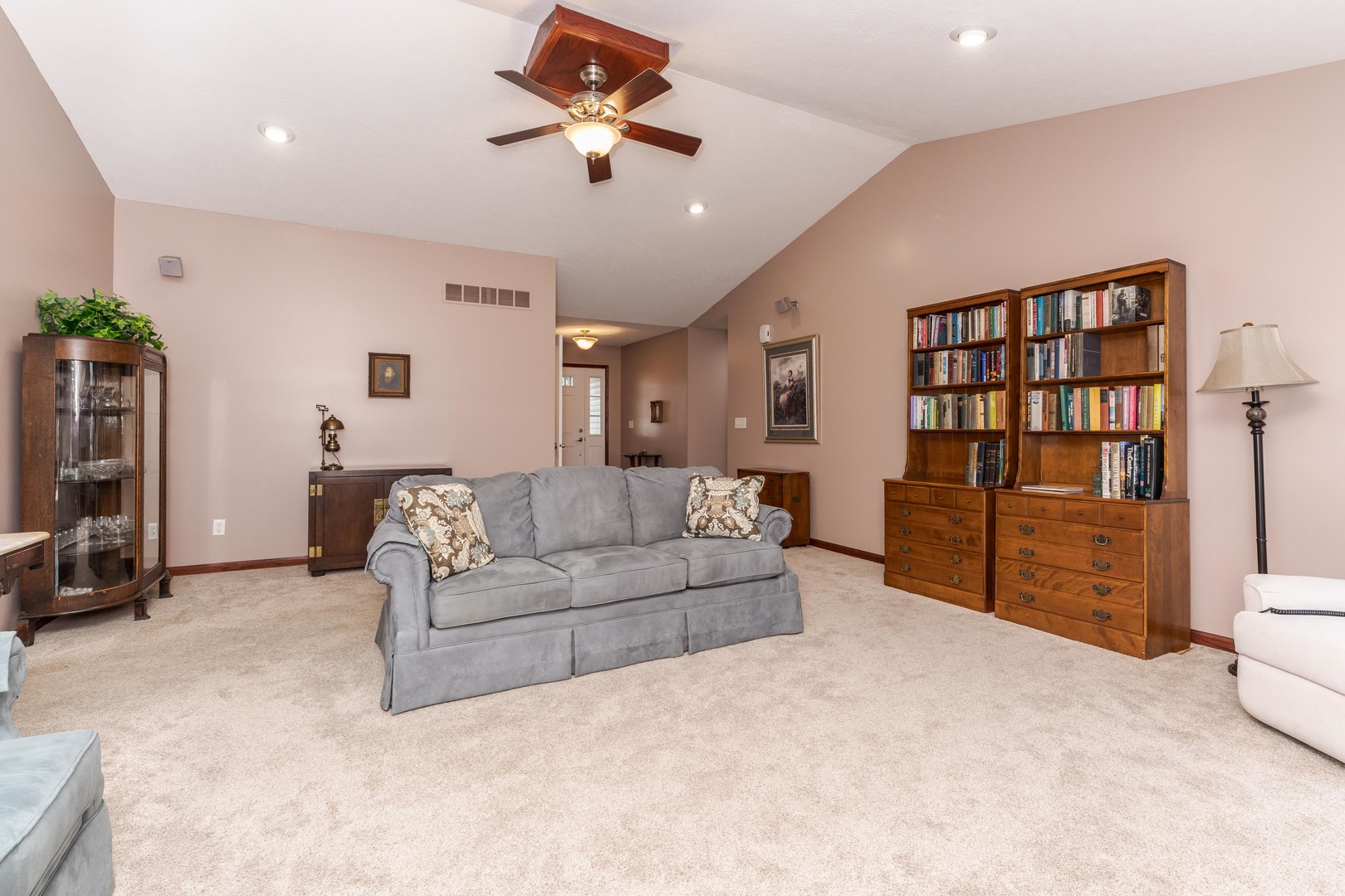 208 Whitetail Lane Property Photo 7