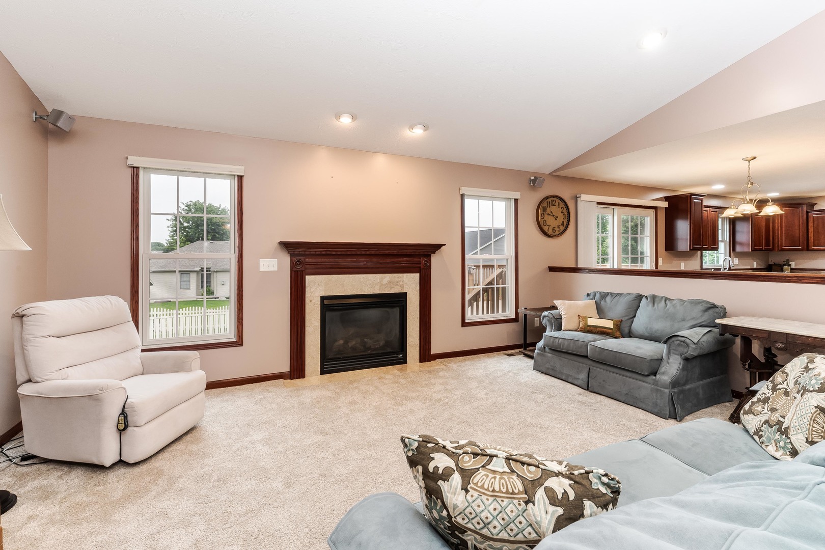 208 Whitetail Lane Property Photo 8