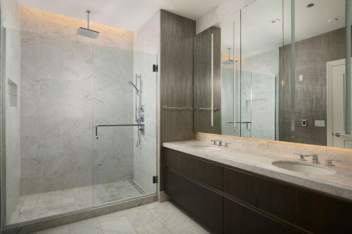 363 E Wacker Drive 3404 Property Photo 12