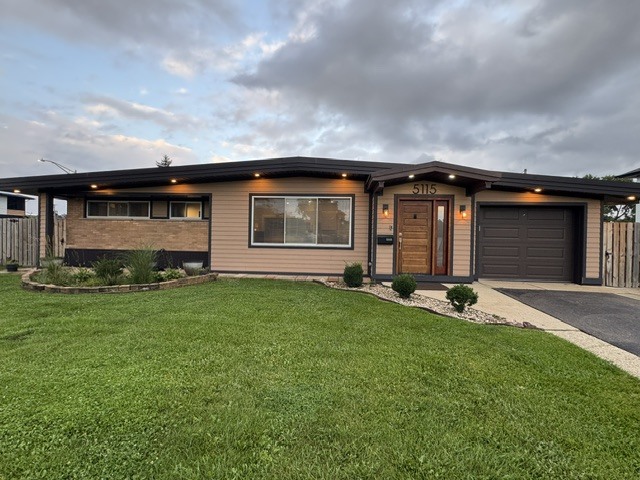 5115 N Mission Drive Property Photo 1