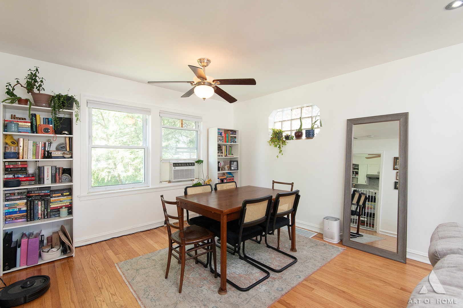 2648 East Avenue Property Photo 6