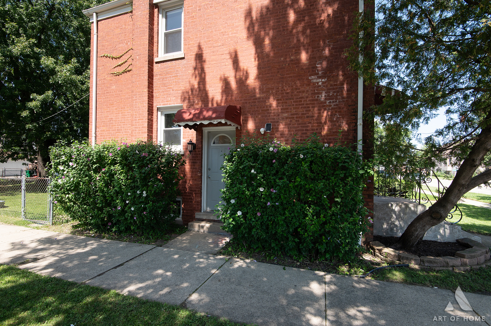2648 East Avenue Property Photo 28