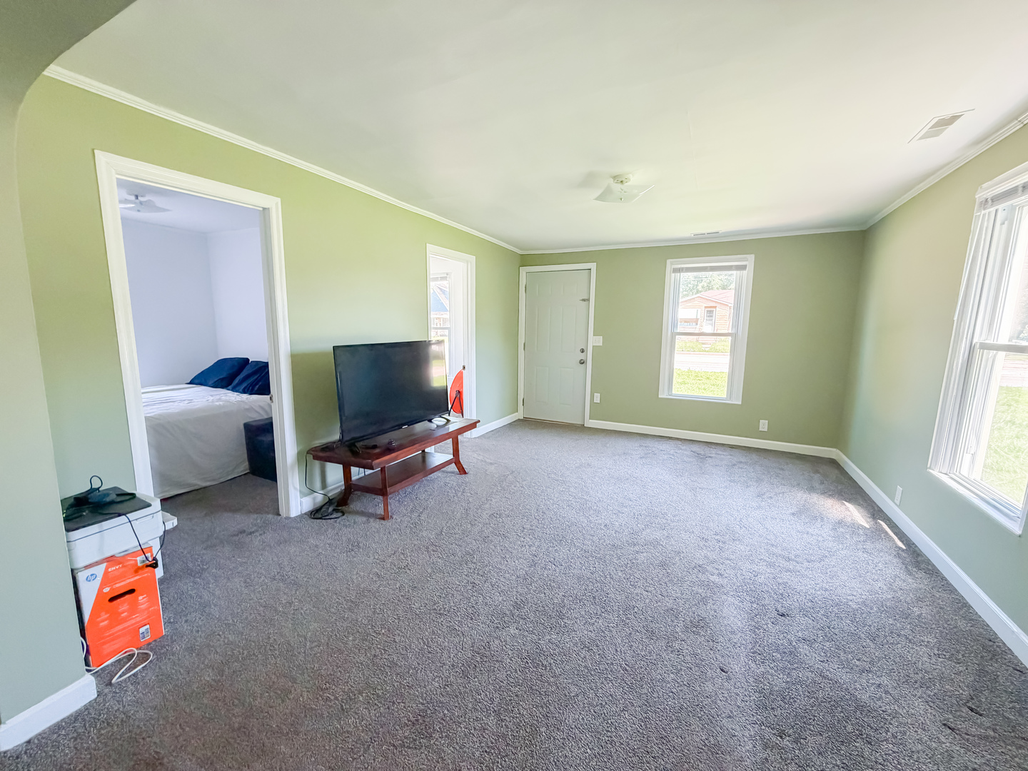 443 W Main Street Property Photo 6