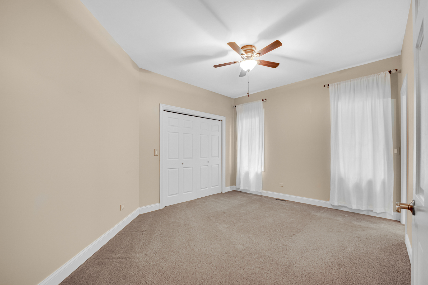 1820 Pennington Court Property Photo 25