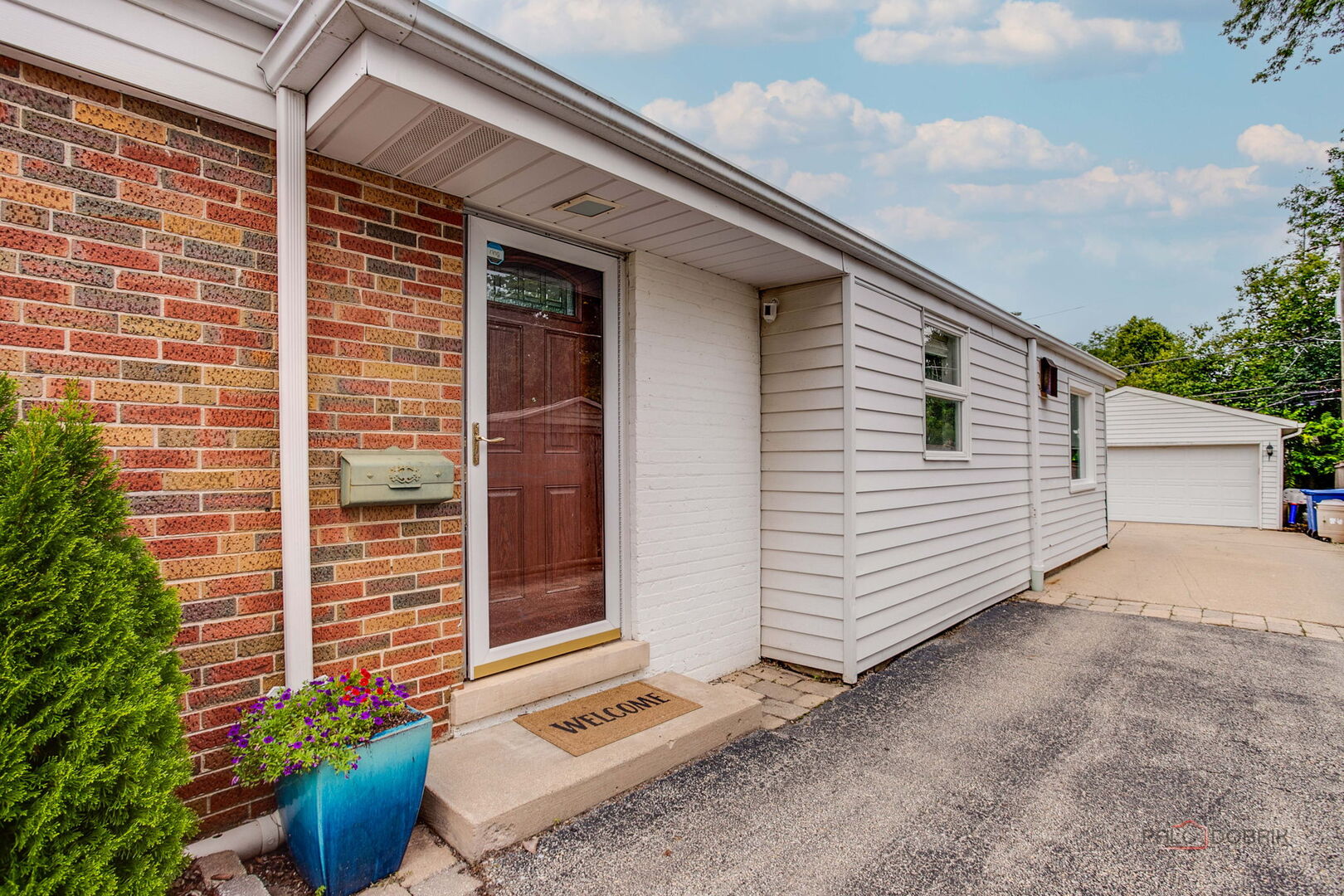 1243 Ridge Road Property Photo 4