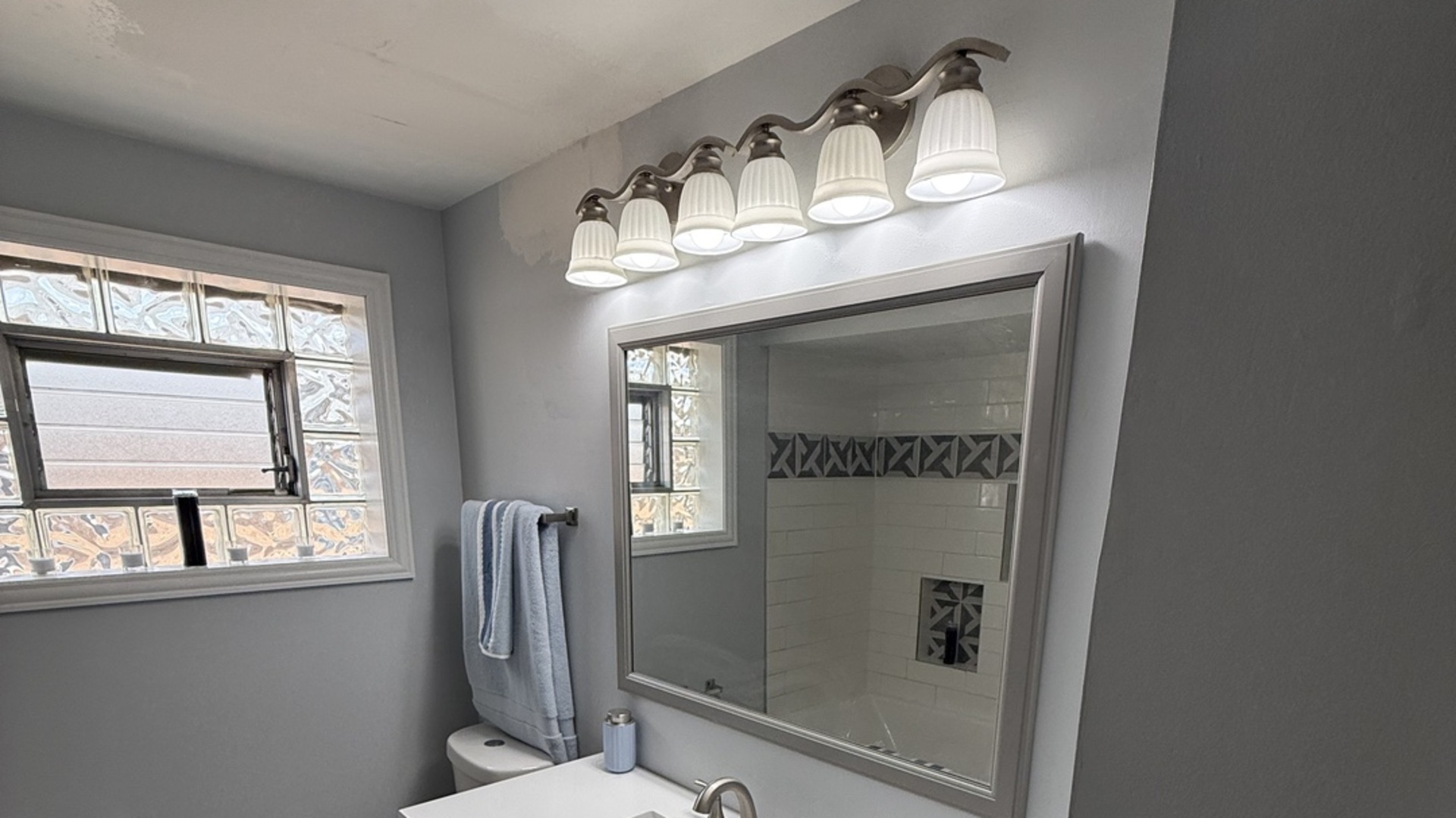 656 Saginaw Avenue Property Photo 19