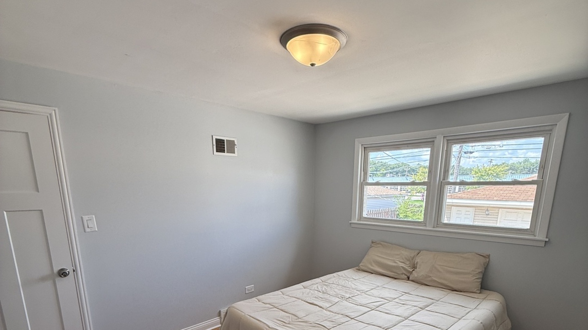 656 Saginaw Avenue Property Photo 33