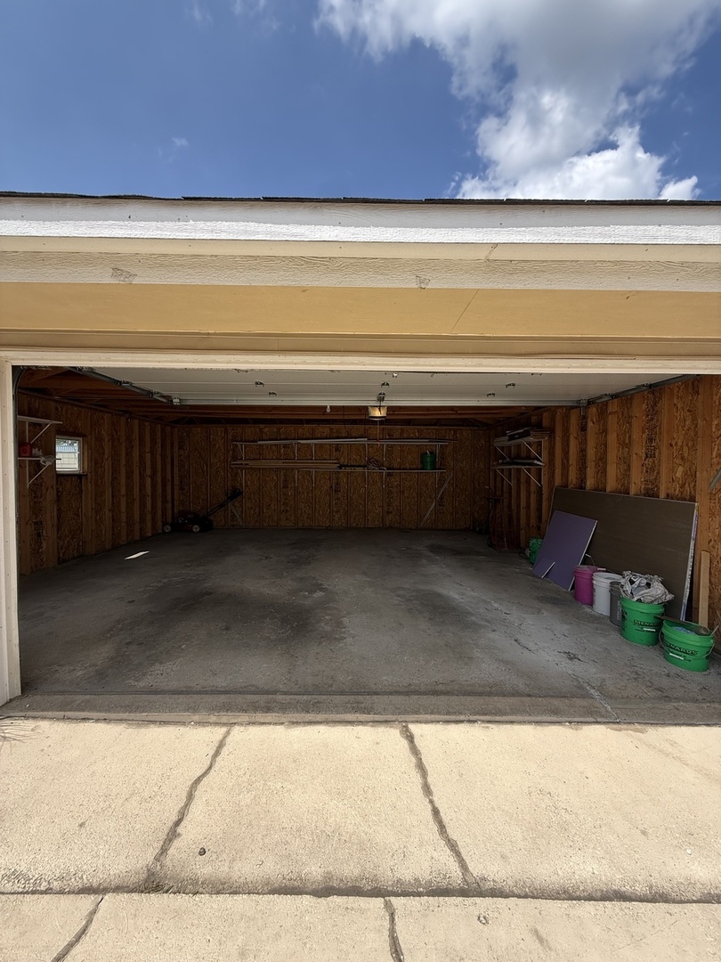 656 Saginaw Avenue Property Photo 56