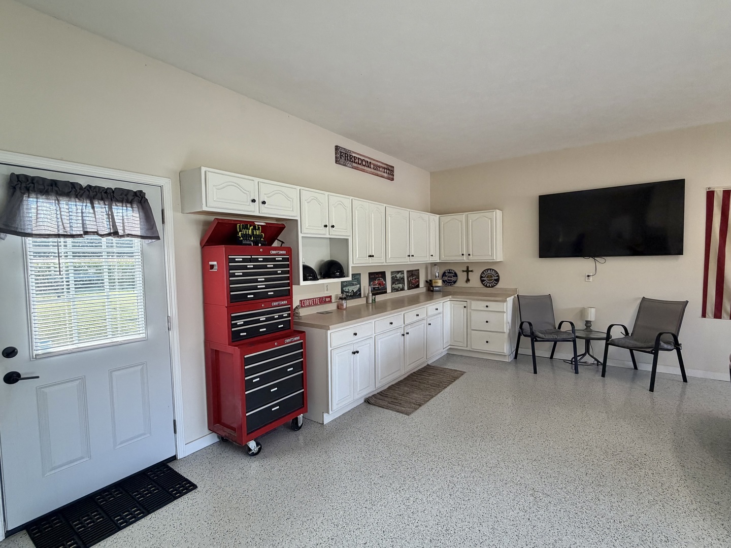 312 Randolph Drive Property Photo 16