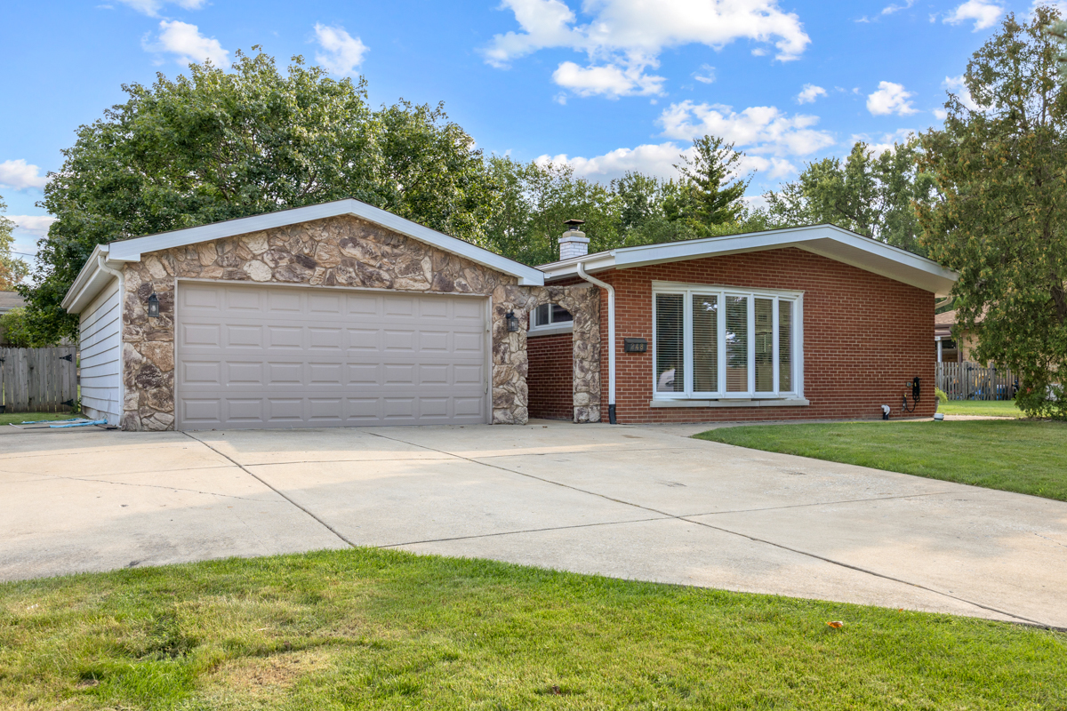 248 E Schick Road Property Photo 1