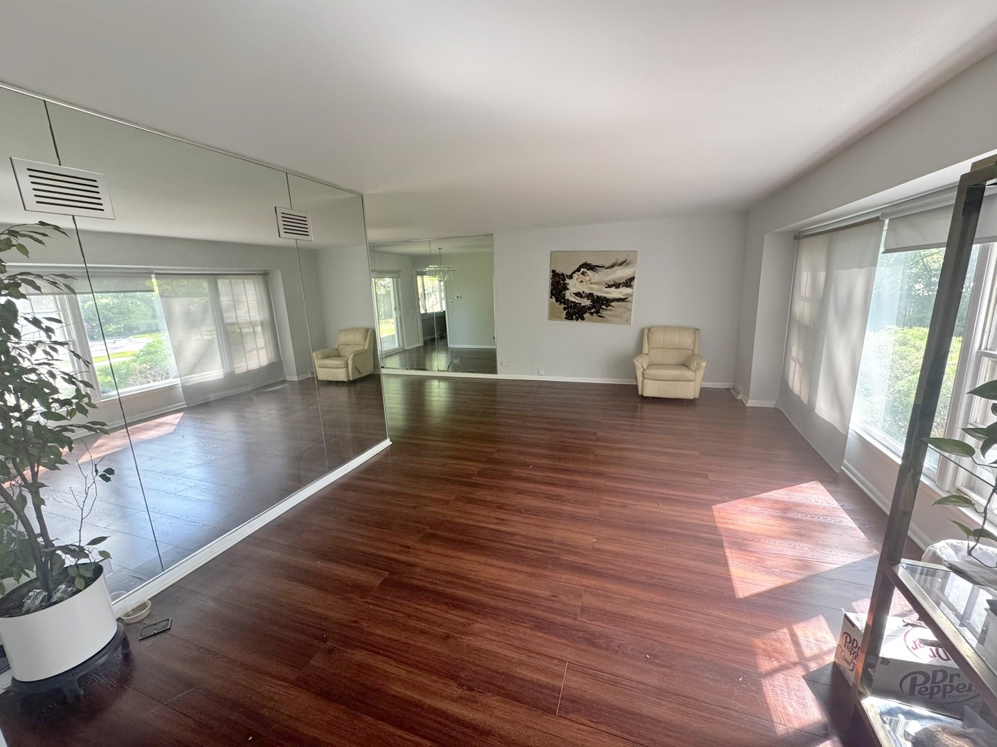 1935 Birch Road Property Photo 5