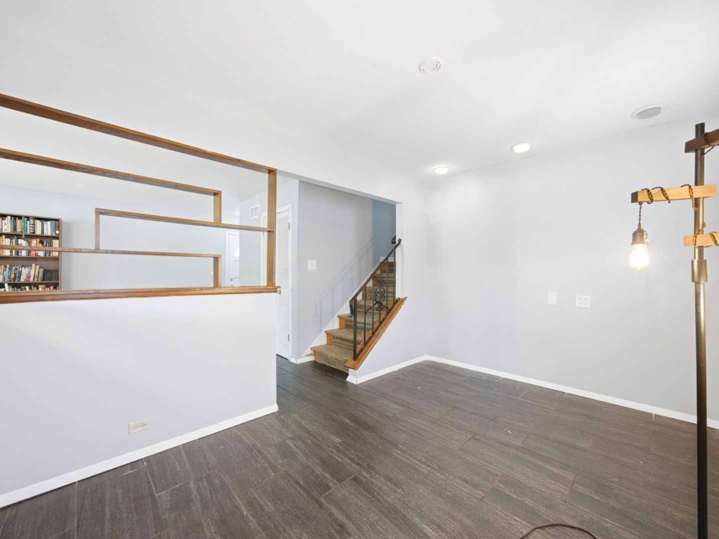 8113 Central Avenue Property Photo 6