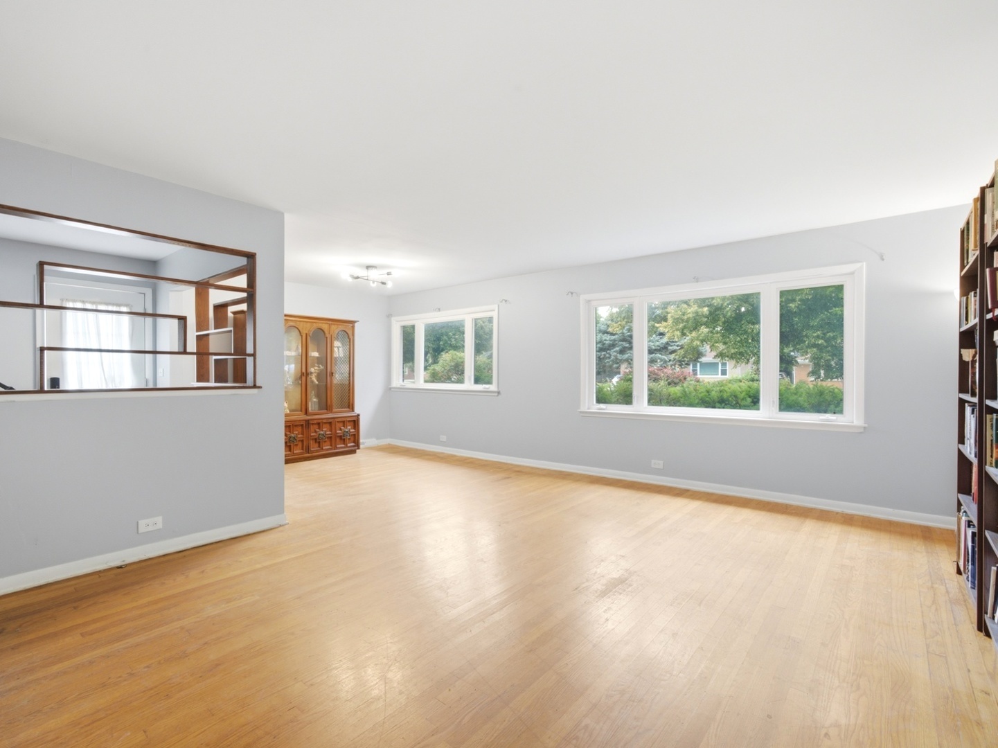 8113 Central Avenue Property Photo 12