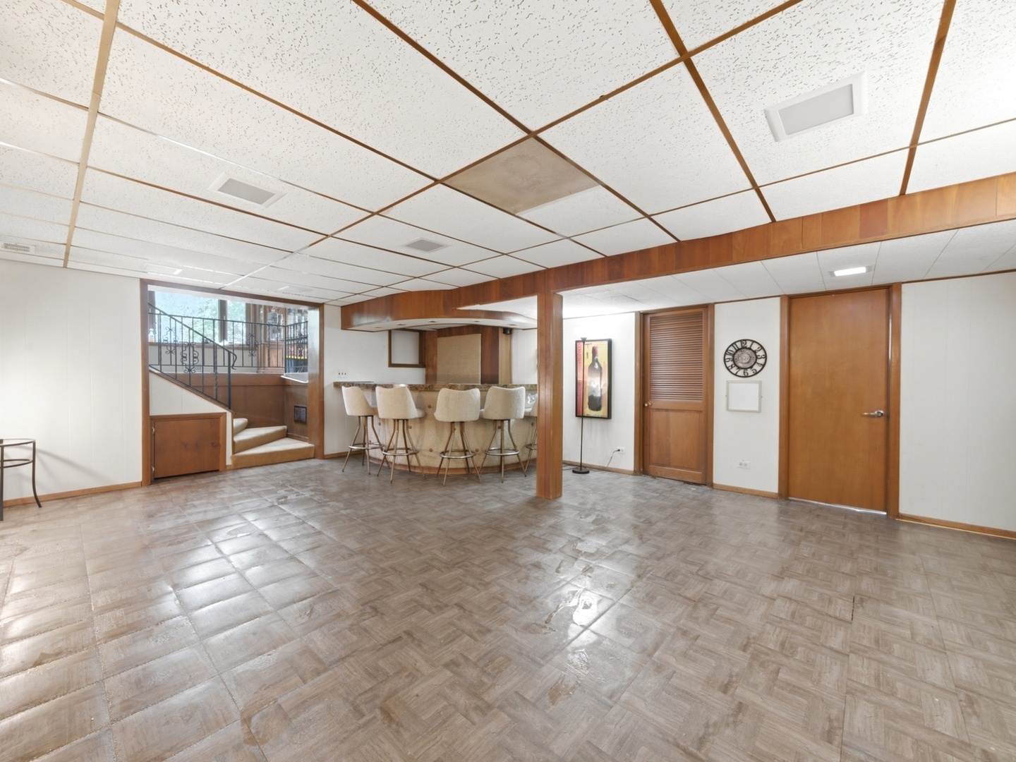 8113 Central Avenue Property Photo 16
