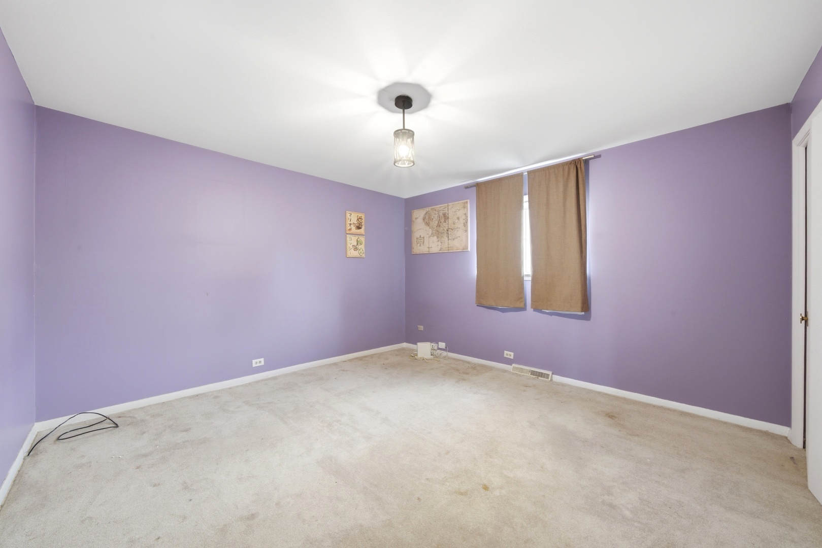 8113 Central Avenue Property Photo 28