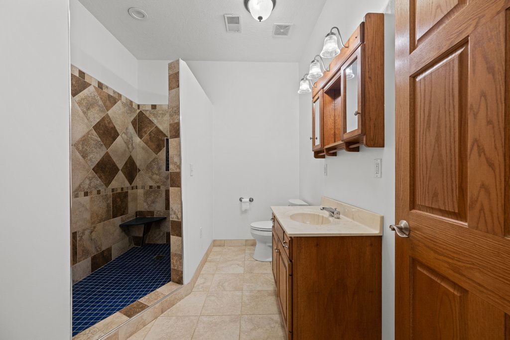 22222 71st Avenue Property Photo 45