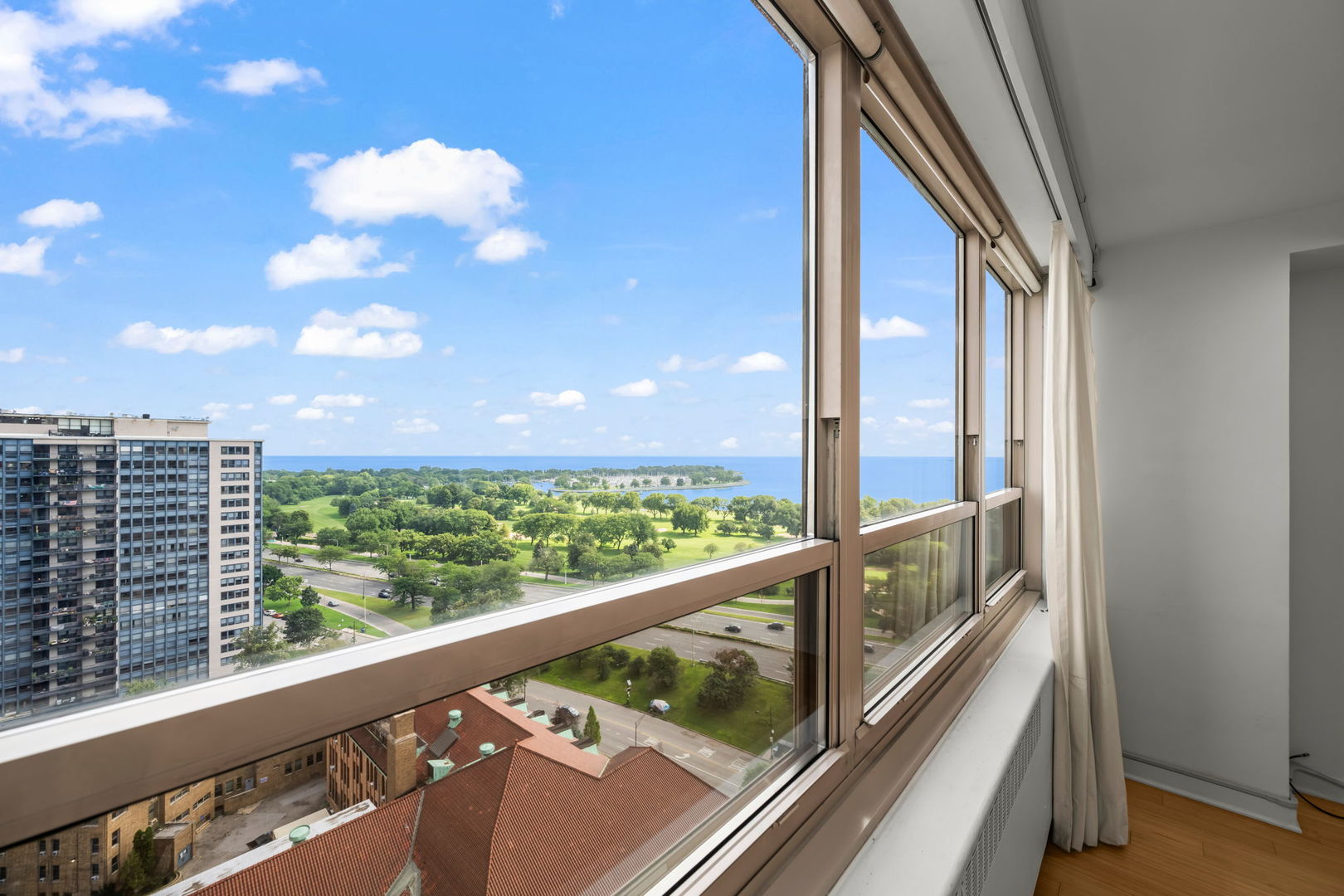 3950 N Lake Shore Drive 1908 Property Photo 16