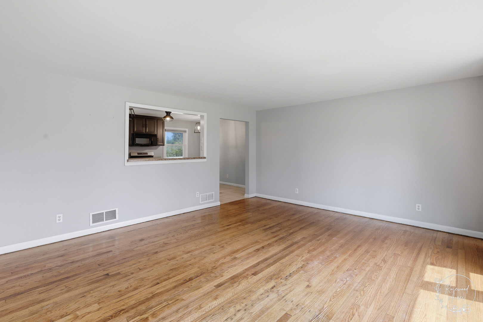 165 E 2740s Road Property Photo 5