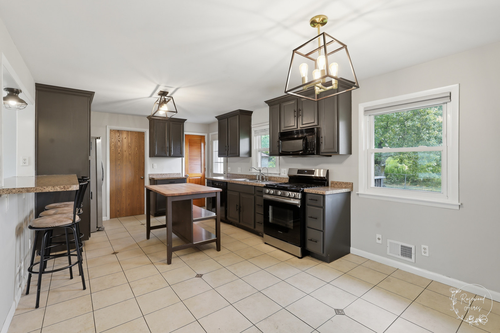 165 E 2740s Road Property Photo 8