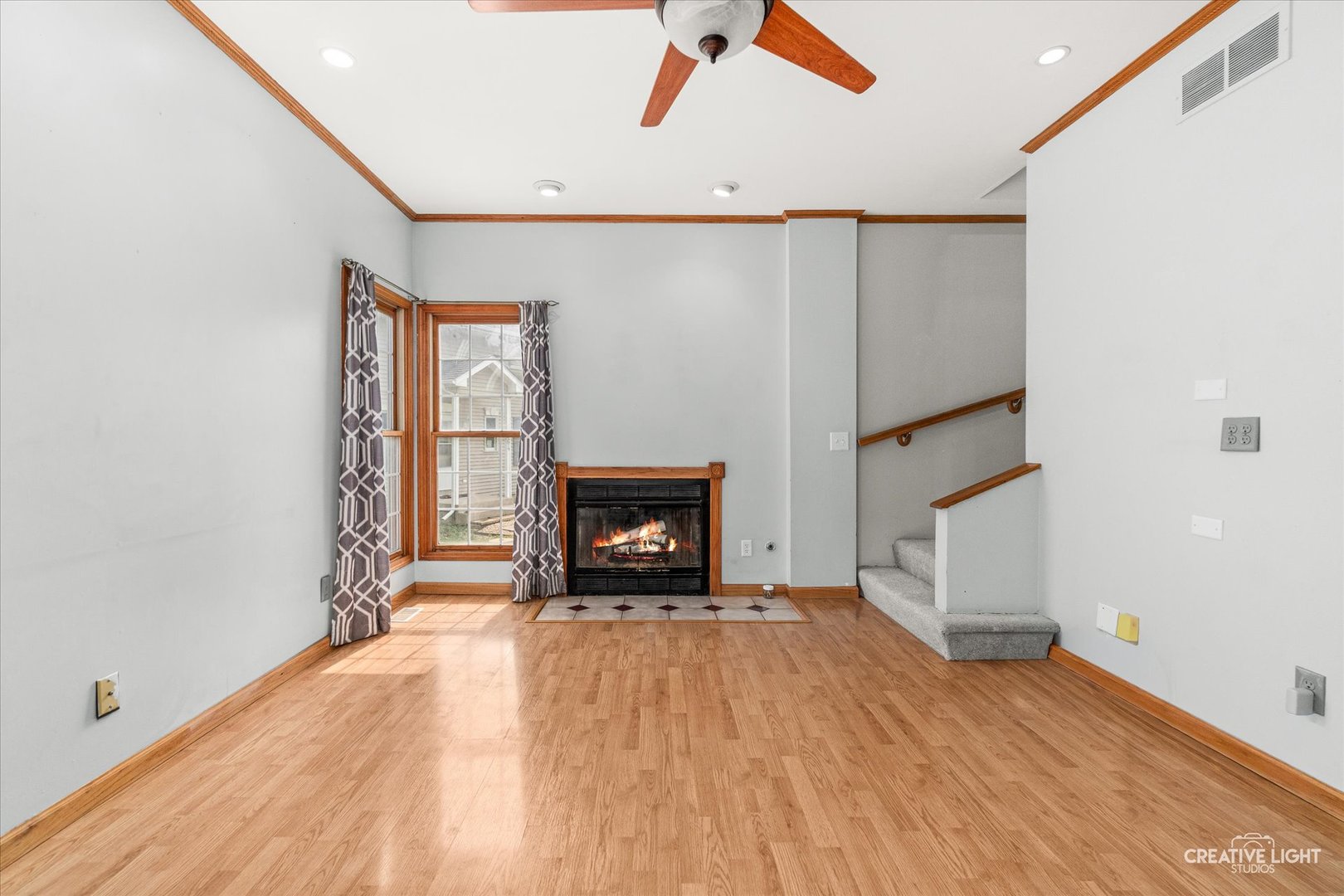 363 Dee Court Property Photo 4