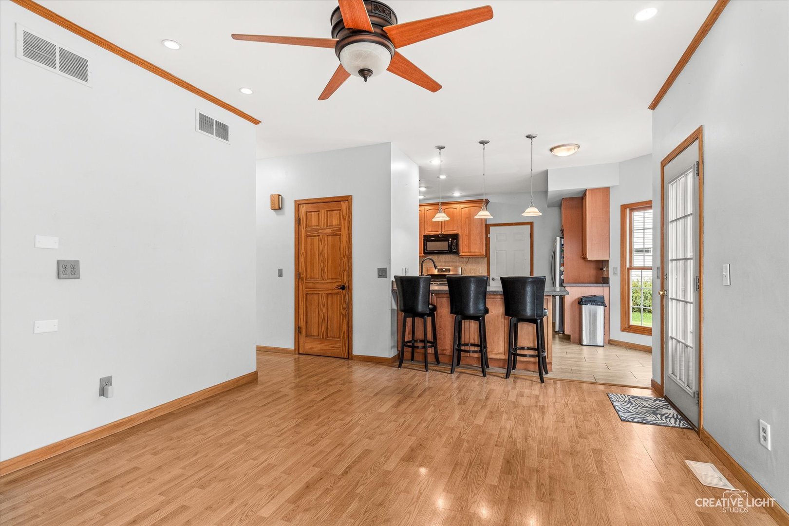 363 Dee Court Property Photo 5
