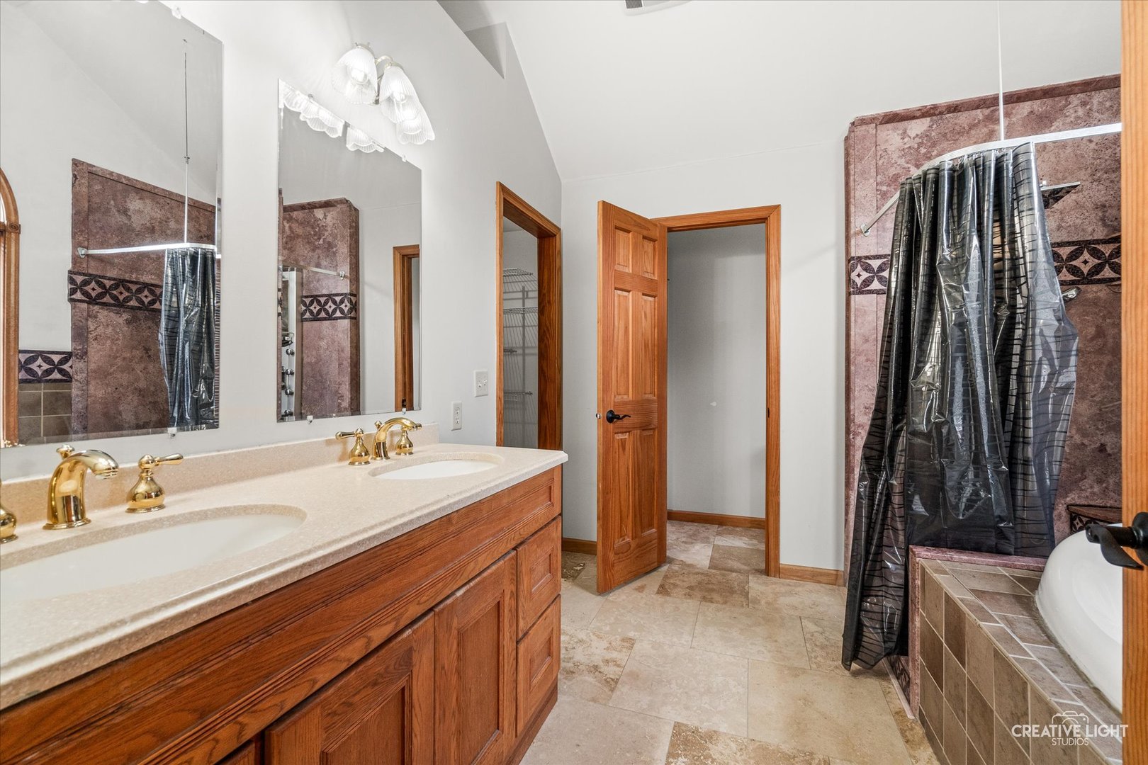 363 Dee Court Property Photo 14