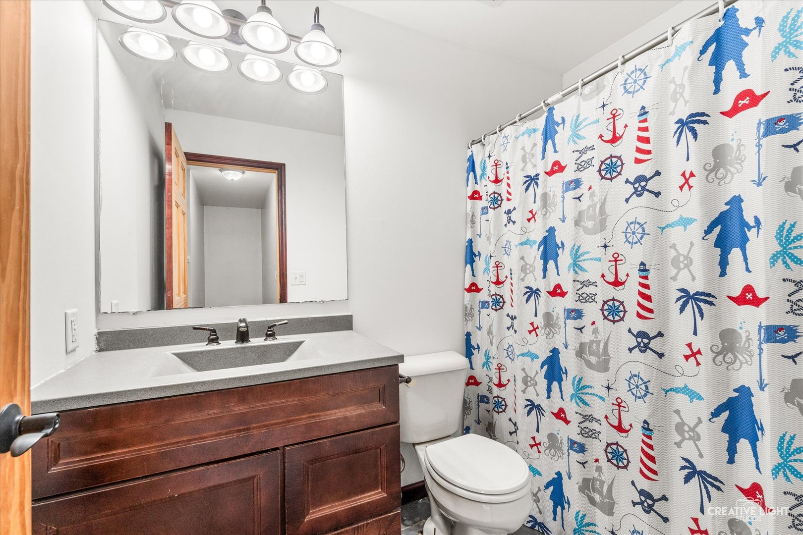 363 Dee Court Property Photo 16