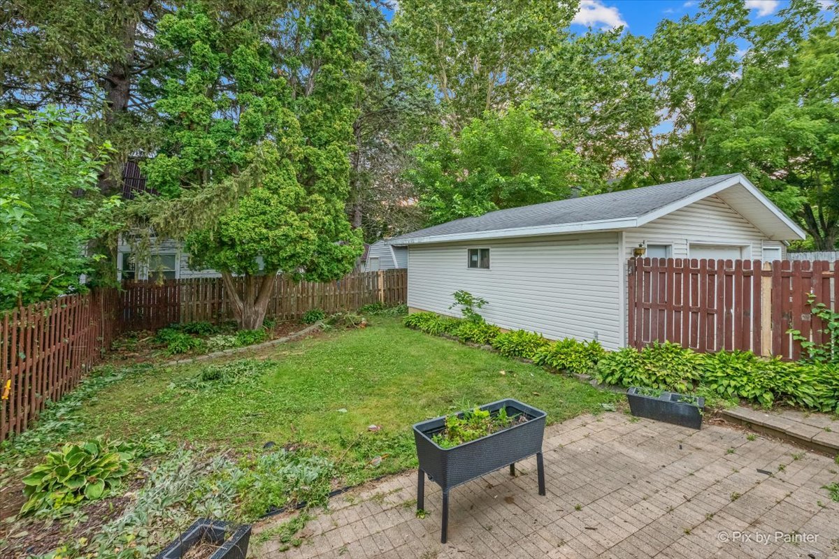 1614 S Carroll Avenue Property Photo 8