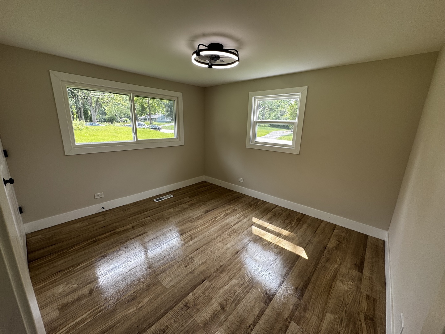 4501 180th Street Property Photo 18