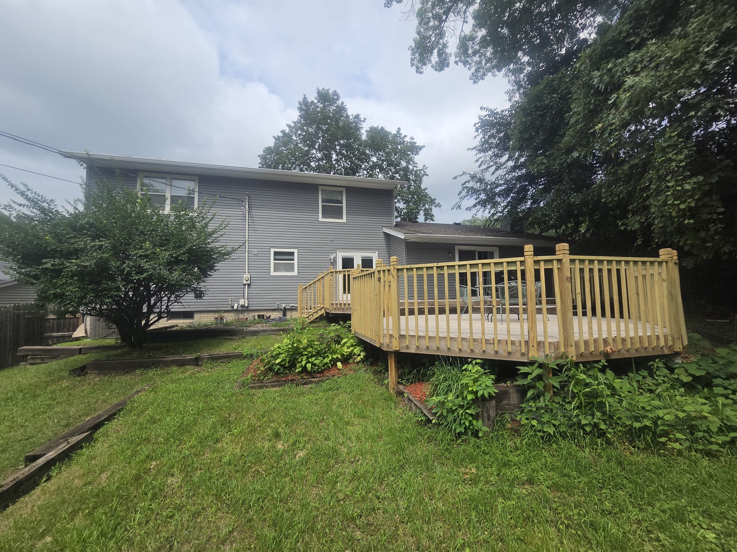 532 14th Avenue Property Photo 3