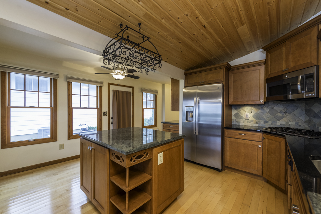 19123 101 Street Property Photo 20