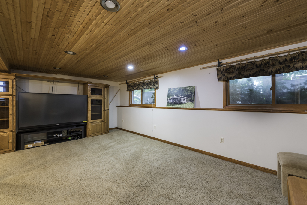 19123 101 Street Property Photo 29