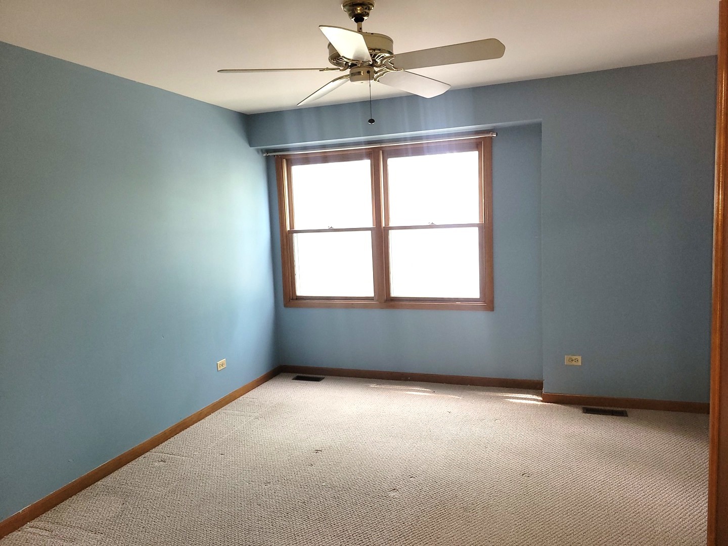 405 S Wenbriar Square Property Photo 12