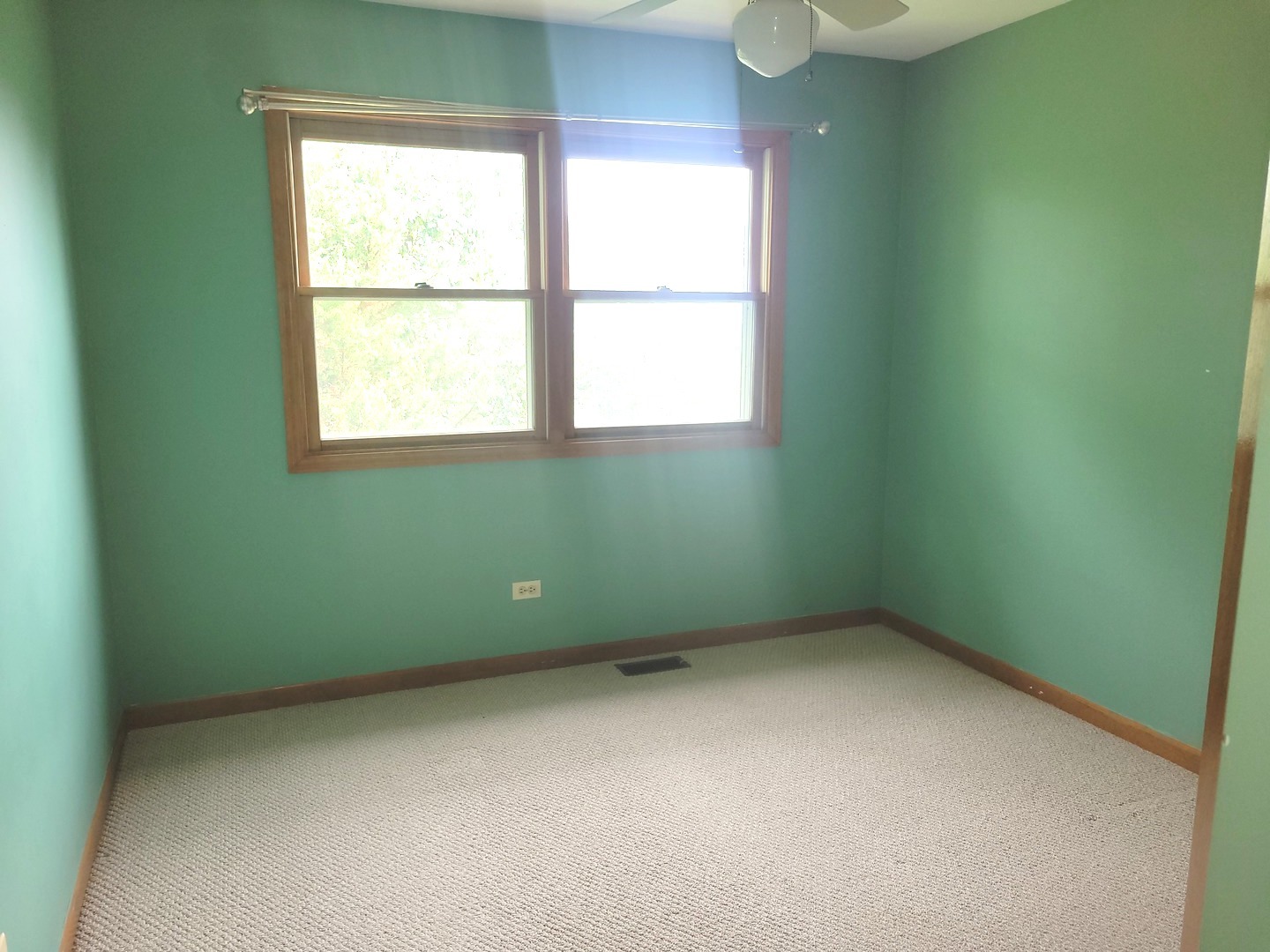 405 S Wenbriar Square Property Photo 15